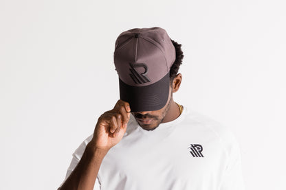 R-Logo Wolf grey Snapback